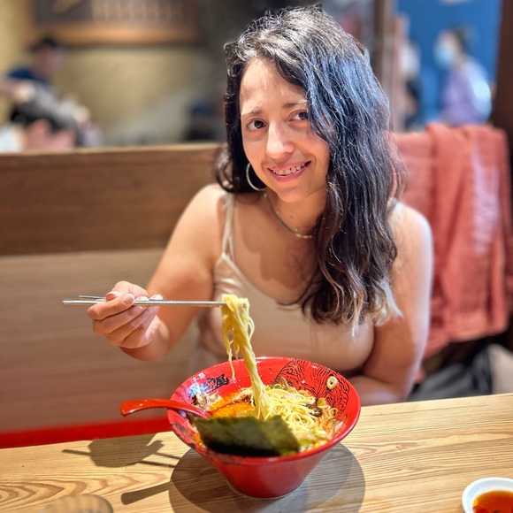 Meet your Posher, Vianey - Picture 4 of 4